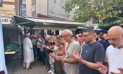İznik Gölü'nde dengesini kaybeden genç hayatını kaybetti, gözyaşlarıyla uğurlandı