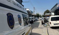 Kar Maskeli Soyguncular Lüks Araçla Vurgun Yaptı