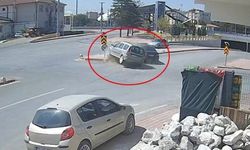 Karaman'da Ters Yöne Giren Araç Kaza Yaptı