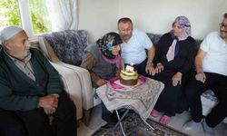 Kastamonu'da 100. yaşını kutlayan Atiye nineye davullu zurnalı sürpriz
