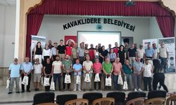 Kavaklıdere'de Ceviz Üreticilerine Yetiştiricilik Eğitimi Verildi