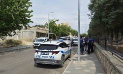 Kayıp gençten ailesine bıçaklı tehdit iddiası