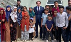 Kaymakam Hülür, çocukların havuz talebini karşılayarak yüzme etkinliği düzenledi