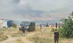 Keşan'da otluk alanda çıkan yangında bir ev tamamen yandı