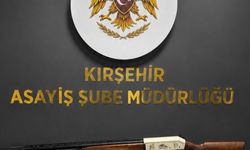 Kırşehir'de ruhsatsız silahlar ve mühimmat ele geçirildi