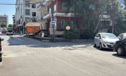 Kontrolden Çıkan Araç Yayalara Çarptı: İki Yaralı