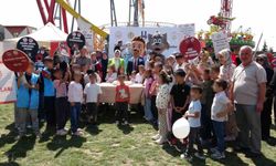 Koruyucu aileler ve çocuklar şenlikte bir araya geldi