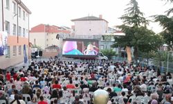 Köşklüçeşme Mahallesi'nde Yaz Sineması Keyfi