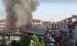Malatya'da işçilerin kaldığı yatakhane alev alev yandı