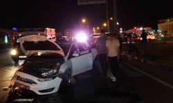 Manavgat'ta otomobil kazası: İki yaralı