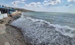 Marmara'da Poyraz, Deniz Ulaşımını Aksatıyor