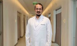 Masa başında oturanlar da omuz sakatlıkları riskiyle karşı karşıya