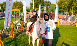 Menteşe Belediyesi, çocukları atlarla tanıştırdı