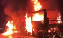 Mersin Otoyolunda Yolcu Otobüsü Alev Alev Yandı