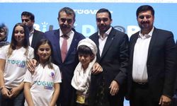 Milli Eğitim Bakanı Tekin, yaz okulu öğrencileriyle bir araya geldi