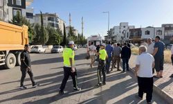 Motosiklet Devrildi, Sürücü Hastaneye Kaldırıldı