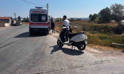 Motosiklet devrildi, sürücüsü hastaneye kaldırıldı