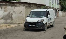 Motosiklet ile otomobil çarpıştı: 1 yaralı