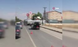 Muş'ta tır ile otomobil çarpıştı: 1 yaralı- Video