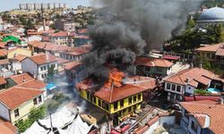 Odunpazarı'nda Korkutan Yangın: 2 Kişi Dumandan Etkilendi