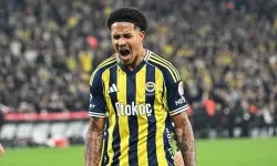 Fenerbahçe’de Oosterwolde İçin Ayrılık Alarmı! Roma Resmi Teklifi Yaptı