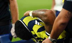 Oosterwolde, Sturm Graz karşısında sakatlandı