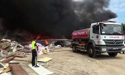 Orhangazi'deki geri dönüşüm tesisinde yangın alarmı