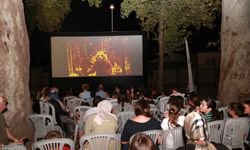 Osmangazi'de Yazlık Sinema Şenliği Çocukları Bir Araya Getirdi