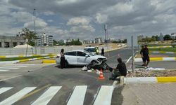 Otomobil ve motosiklet çarpıştı: 1 kişi yaralı