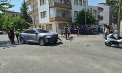 Otomobil ve pikap çarpıştı: 1 yaralı