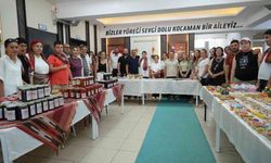 Özel Eğitim Öğrencilerinin El Emeği Ürünleri Satışa Sunuldu