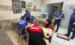 Şahinbey'de gerçekleştirilen denetimlerde 703 kilogram bozuk et ele geçirildi