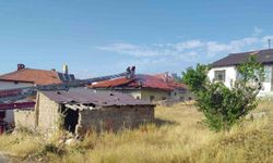 Şarkışla'da müstakil evde yangın paniği: 1 kişi dumandan etkilendi