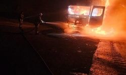 Seyir Halindeki Tırda Yangın Çıktı