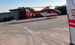 Şırnak'ta gaz lambası yağı içen 2 yaşındaki çocuk Diyarbakır'a helikopterle sevk edildi
