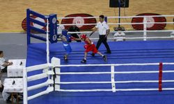 Sivas'ta Boks Şampiyonası Tüm Hızıyla Devam Ediyor