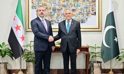 Suriye Dışişleri Bakanı Şeybani, Pakistan Başbakanı Şerif ile Görüştü