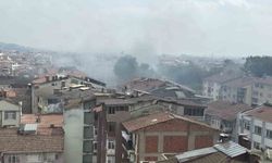 Tadilat esnasında atık malzemeler alev aldı