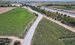 Tarım yollarındaki toz sorununa kalıcı çözüm geliyor