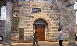 Trabzon Ayasofya Camii hat sanatı ile zenginleşti