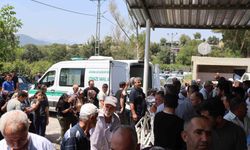 Traktör kazasında yaşamını yitiren muhtar son yolculuğuna uğurlandı