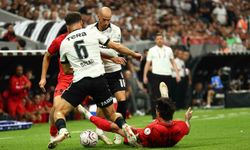 Trendyol Süper Lig: Beşiktaş: 2 - Çorum FK: 0 (İlk yarı)