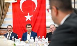 Uşak'ta Emniyet Mensuplarına Rütbe Terfi ve Plaket Töreni Düzenlendi