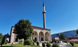 Üsküp'te 6 asırlık Osmanlı mirası Sultan Murat Camii, felaketlere rağmen dimdik ayakta