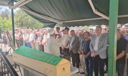 Yeni motosikletiyle kaza geçiren genç, gözyaşları içinde son yolculuğuna uğurlandı