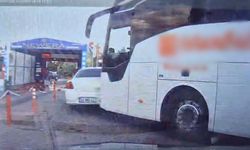 Yolcu Otobüsü Park Halindeki Araca Çarptı, Sürüklenme Anı Kamerada