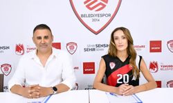 Yunusemre Belediyespor, milli smaçör Selinay Akçin ile anlaştı