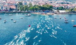 Yüzücüler İzmit Körfezi'ni Aştı