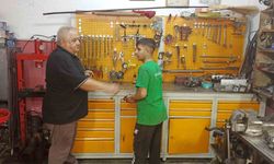 45 Yılda 20 Usta Yetiştiren Motor Ustası Hidayet Kışlalı, Yılın Ahisi Seçildi