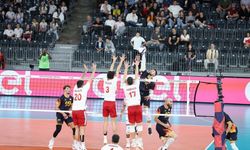 A Milli Voleybol Takımından Romanya'ya Kayıp